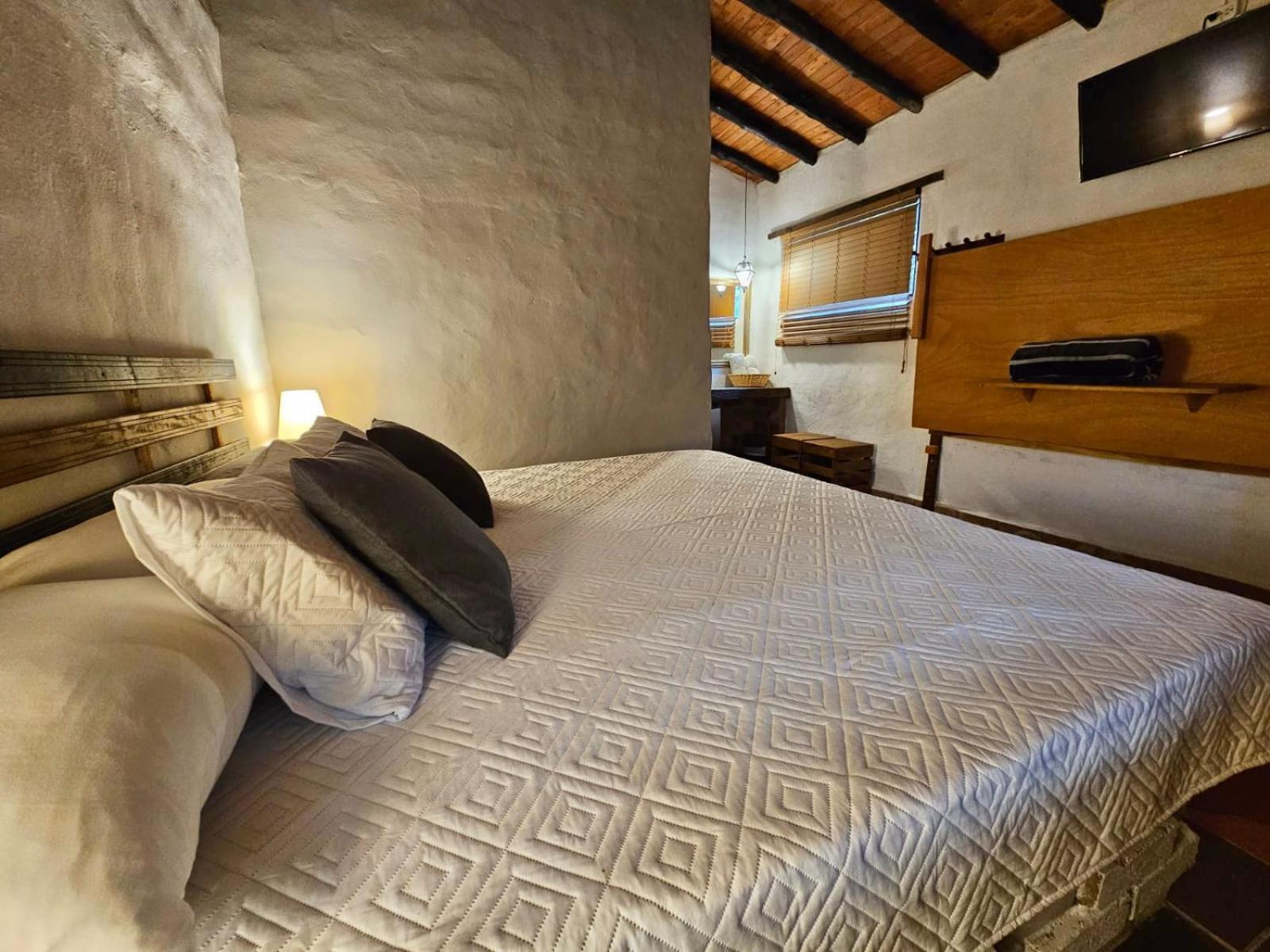 Cabanas Y Hostal Bonanza Mesa De Los Santos Лос Сантос Екстериор снимка